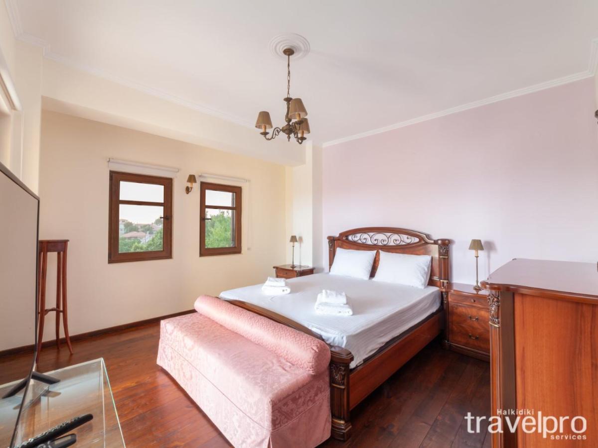 Villa Artemis By Rentalspro - Nikiti Halkidiki Zewnętrze zdjęcie